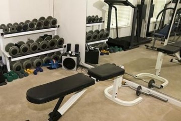 Petit mais mon - son propre homegym
